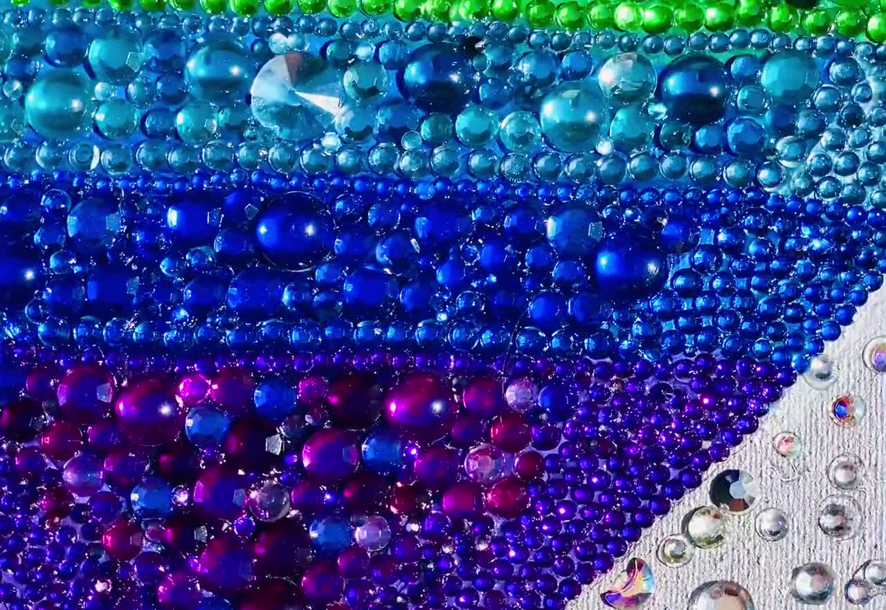 Rainbow Heart Bedazzled Wall Art / 14