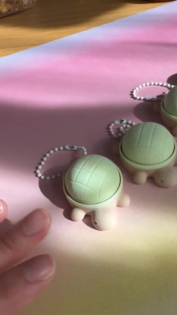 Melon-pan Turtle Clicker Keychain by SQUARES.WORKS - Mechanical