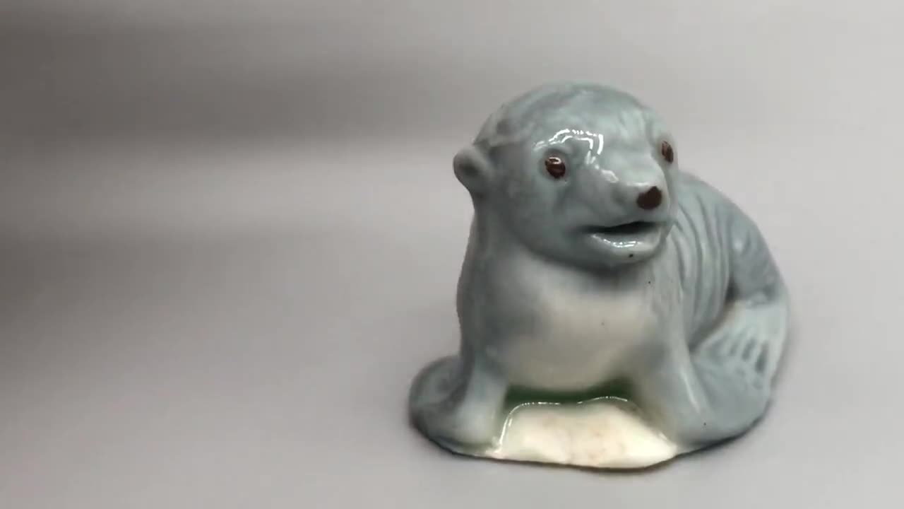 Whimsie Wade Seal Figurine | Vintage Wade England Seal Ornament