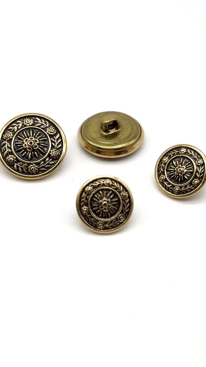 ヴィンテージ花柄メタルシャンクボタン12個：アンティークゴールドの
