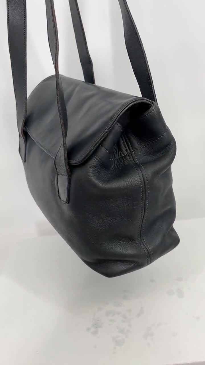 Vintage 1992 Coach Navy Riverside Leather Shoulder Bag  Made in