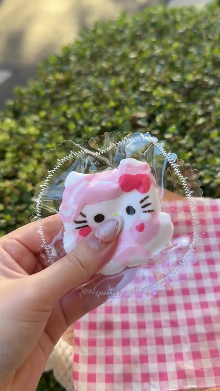 キティ チアリーダー タバ スクイーズ おもちゃ キーチェーン