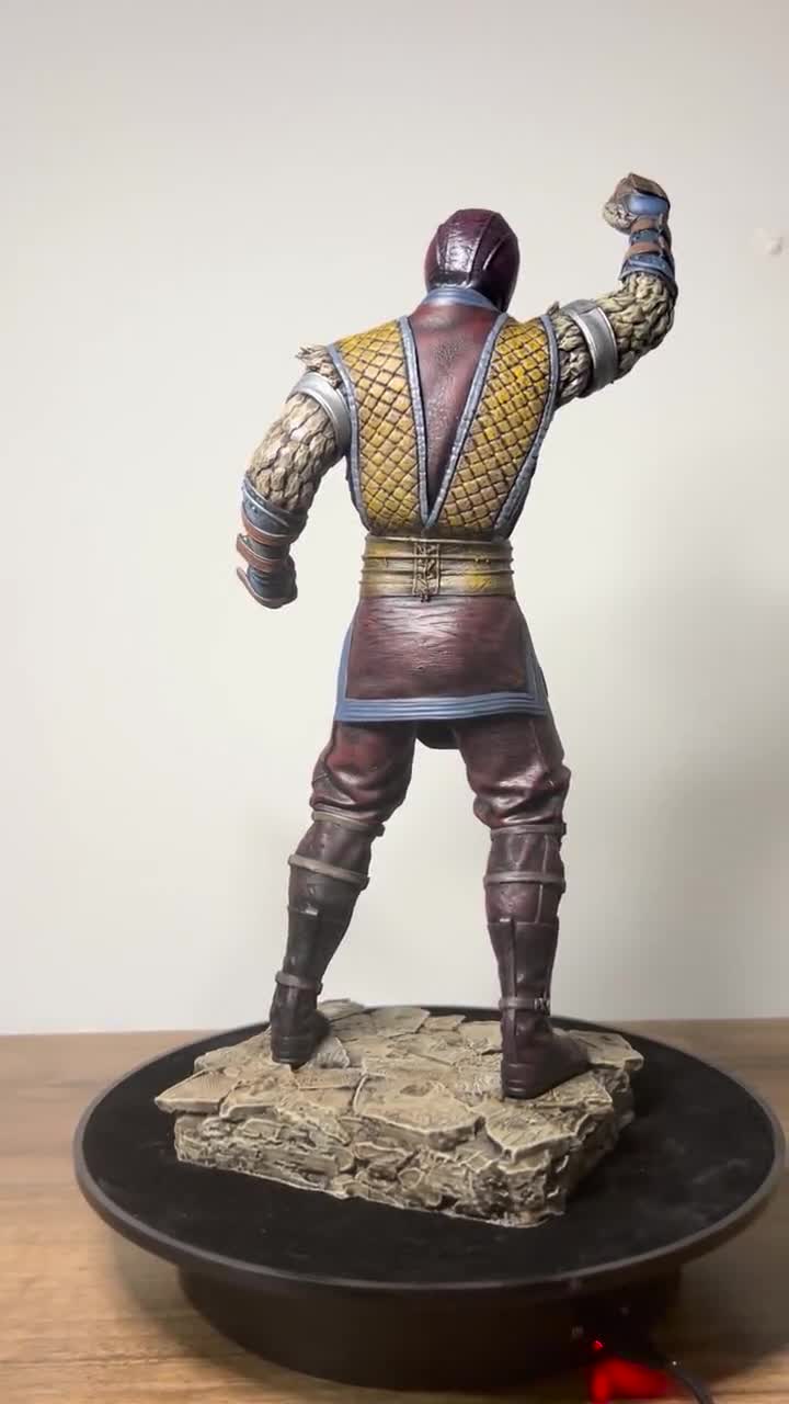 Handmade 27 Cm Tremor Figure – 3D Printed & Hand-painted Mortal