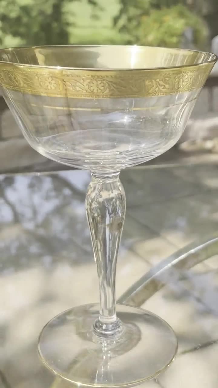 4 Vintage Gold Cocktail Martini Glasses, Set of 4 Mis-Matched Cocktail  glasses, Wedding Toasting Champagne Glasses ~ Coupes, 1940's-1950's