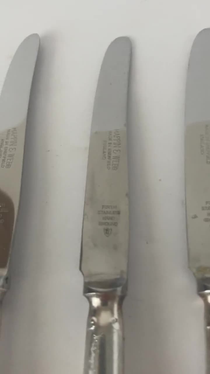 Set of 4 Antique • Mappin & Webb • Butter or Dessert Knives