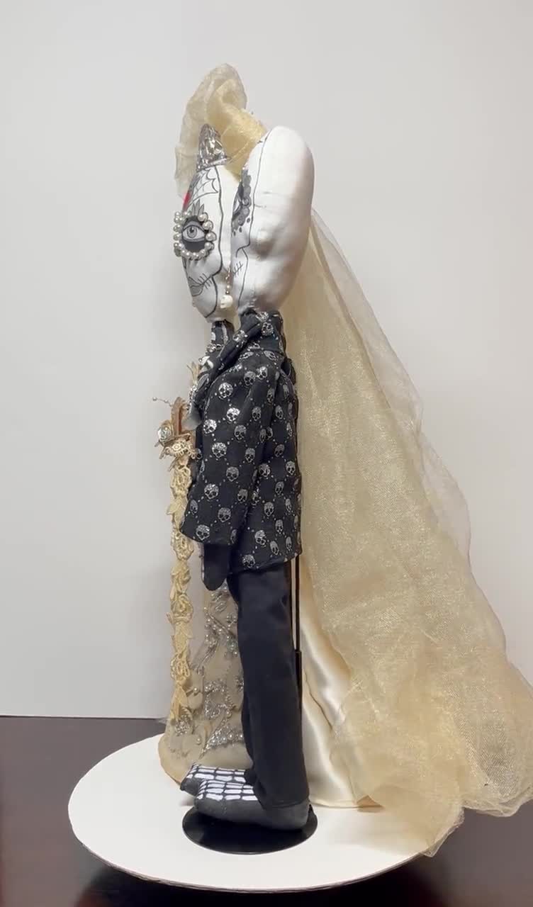 Sitting Day Of The Dead Groom Doll - 20-inch Sugar Skull Decoration For Dia De Los Muertos