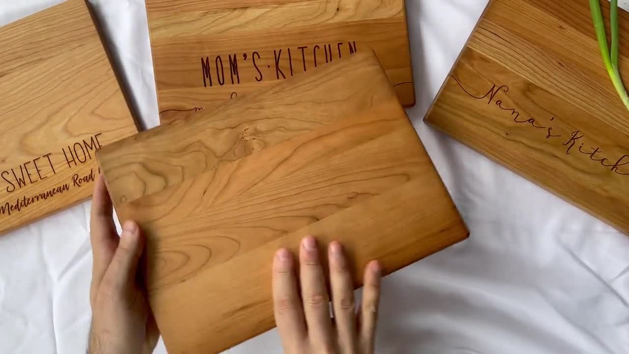 Mimi's Kitchen Engraved Cutting Board | 089