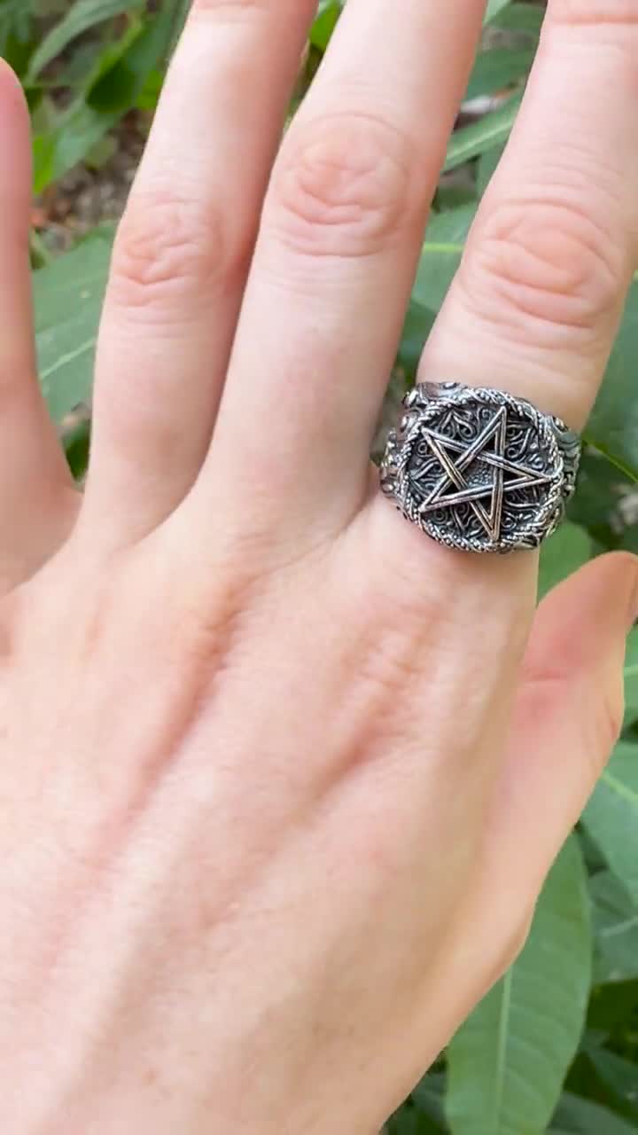 ペンタグラムリング 925スターリングシルバー ペンタクル 神聖な