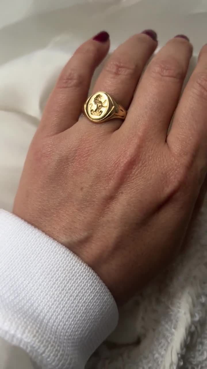 Antique English 18k Gold Signet Ring with a Lion