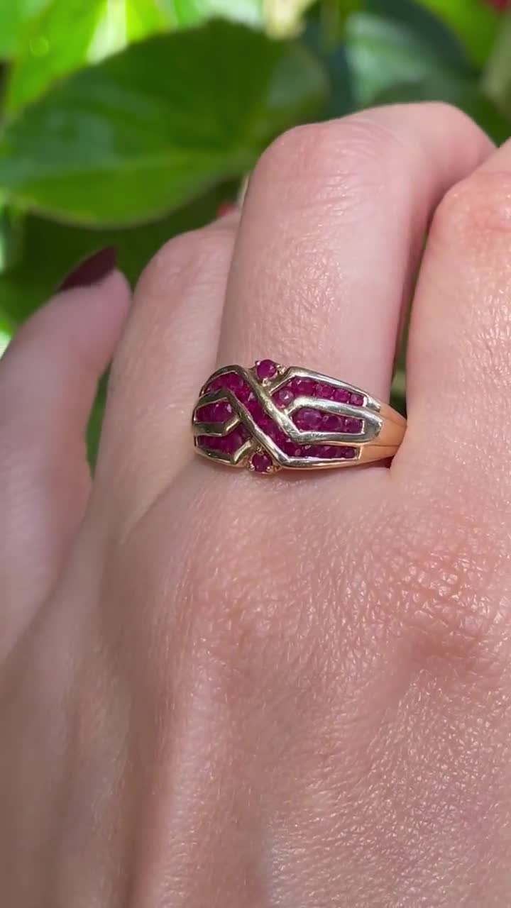 Vintage 10K Yellow Gold Ruby Statement Ring, Size 9 1/2 - X9634 - Etsy