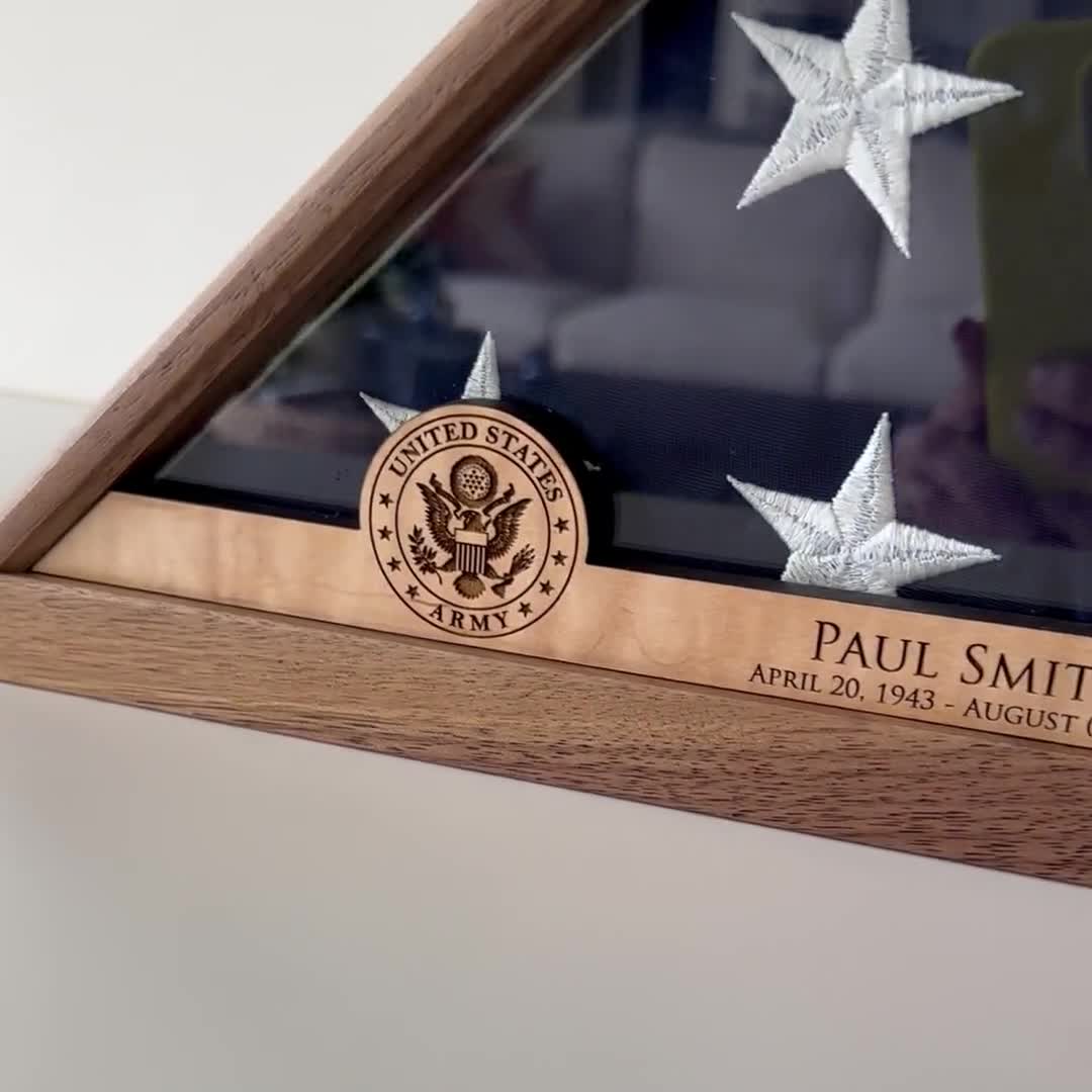 3フィート×5フィートの記念旗用パーソナライズ記念旗ディスプレイ