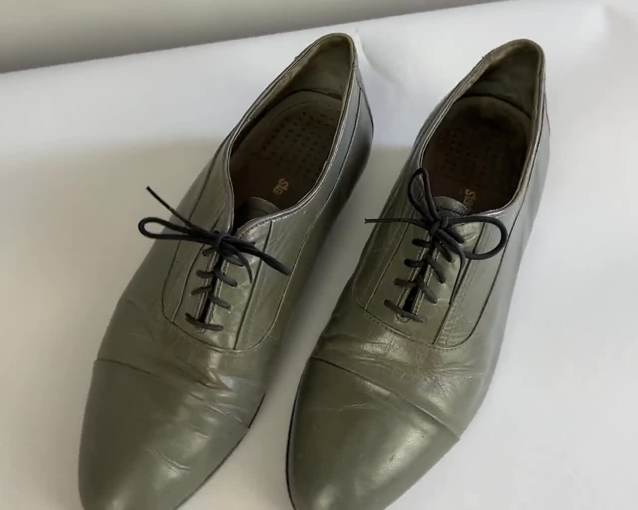 1960s Classic Captoe Shoes | Vintage 60s Porpoise Grey Gray