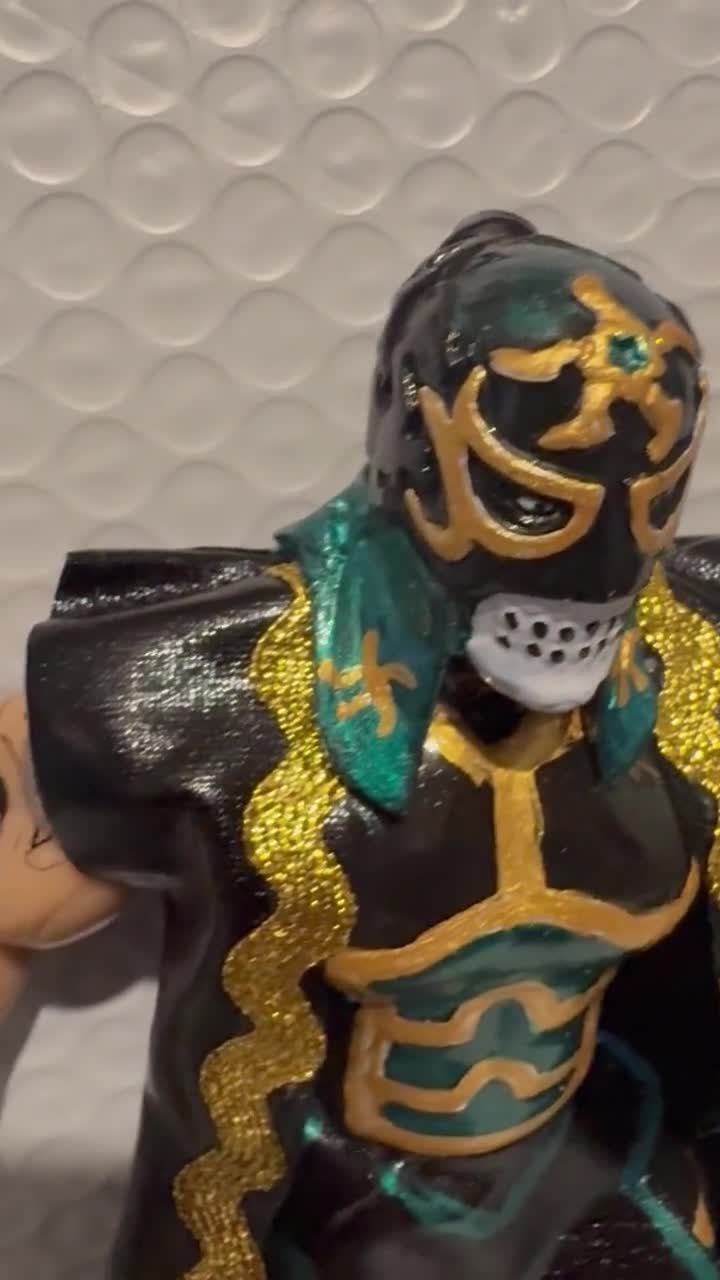 Pentagon Jr Zero Miedo WWE Style – Custom 7 Inch Mexican Luchador