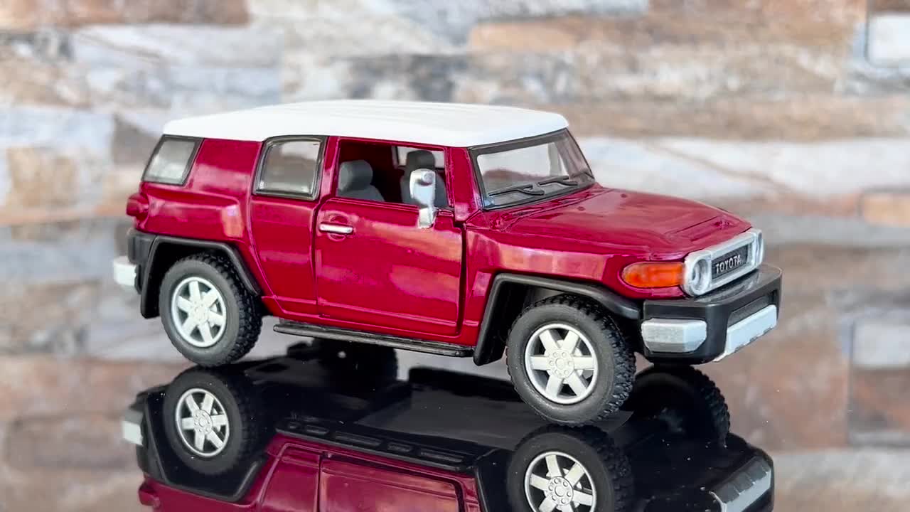 Toyota FJ Cruiser | Diecast Model Car | 1/36 Scale Model Car
