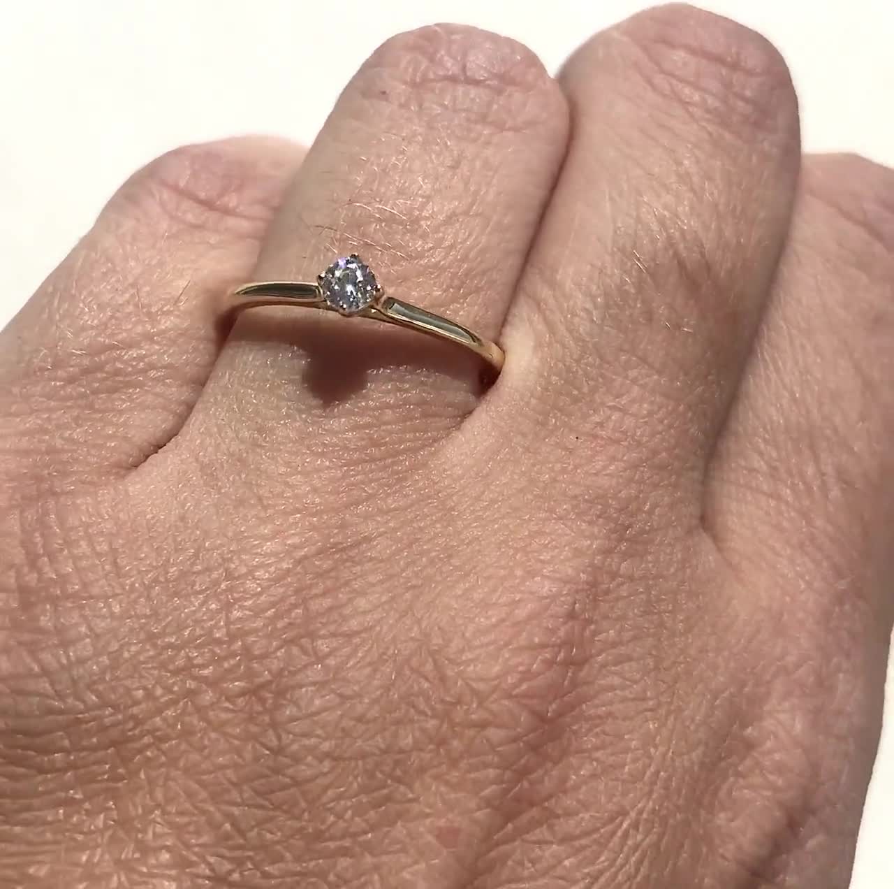 Simple Promise Ring (14K Gold, Diamonds) : r/somethingimade