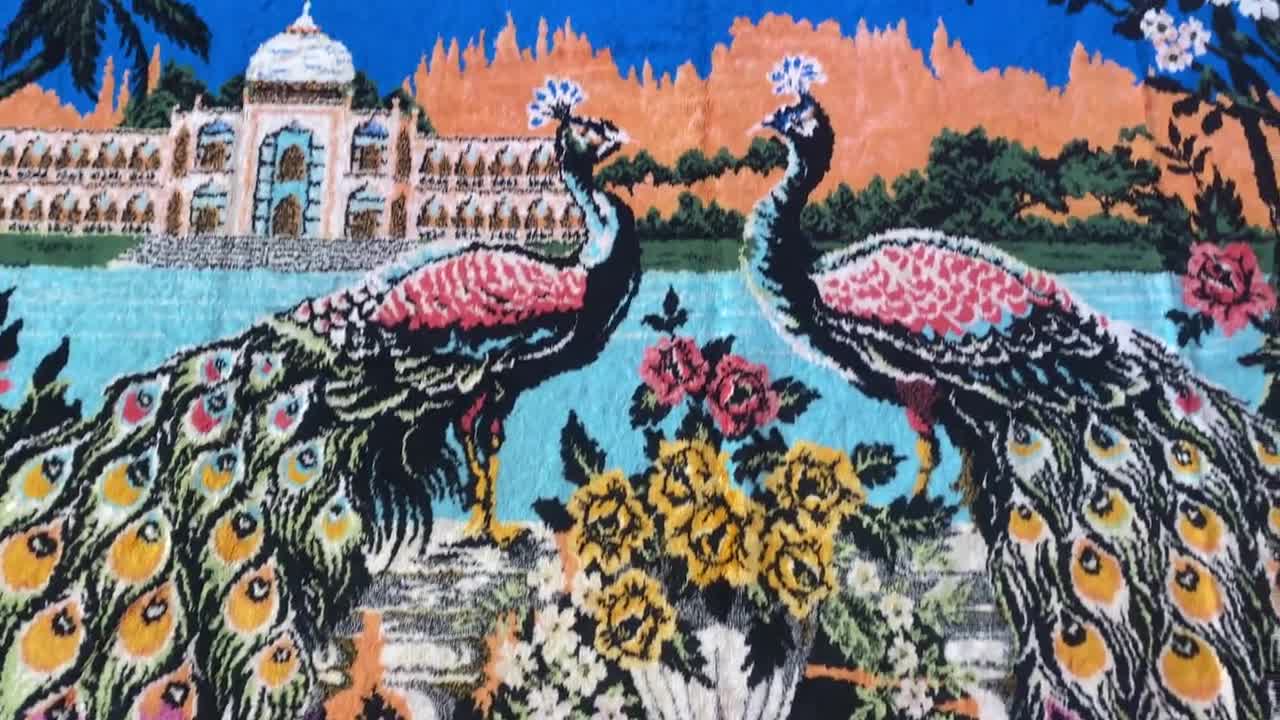 Tapis mural vintage en laine tissée à la main - Motif Tavuskuşu (paon) - Tapisserie turque orientale - Décoration bohème ethnique - Art textile unique video poster