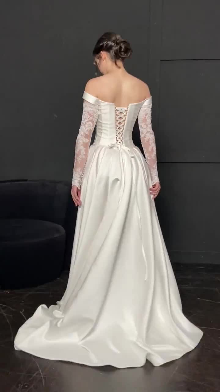 modern renaissance wedding dresses Renaissance Wedding theme