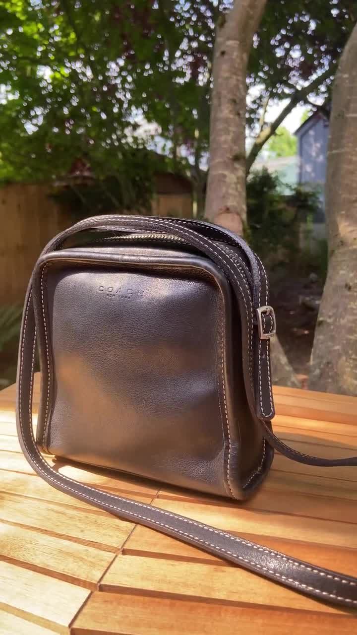 Vintage Coach Bellini Zip | Style 9139 | Black With Contrast
