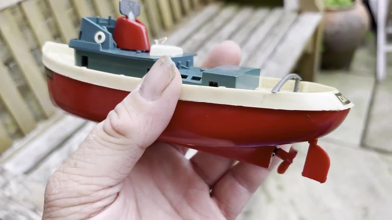 Jouet Ancien TRI-ANG Motor Torpedo Boat 416 – Échelle 1:18 – Avec Boîte