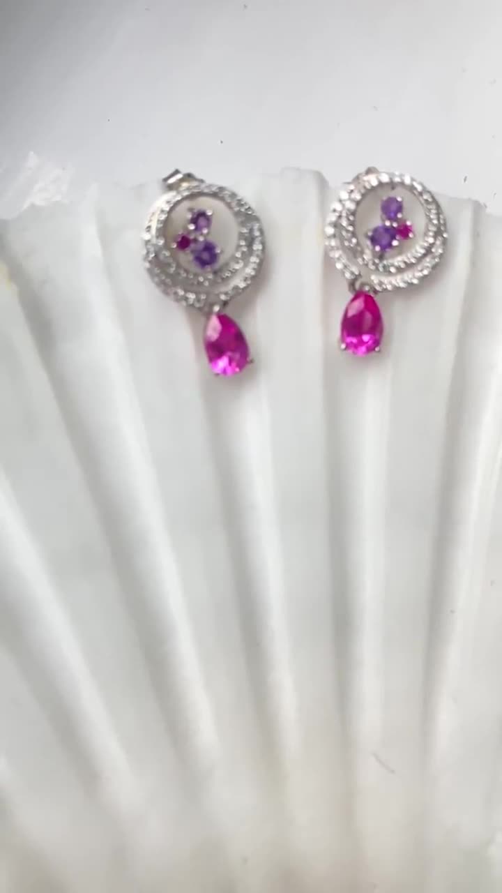 RIZILIA Orecchini A Goccia Con Zaffiro Rosa CZ A Forma Di Principessa - Placcatura Oro Bianco 18K, In Sacchetto Regalo