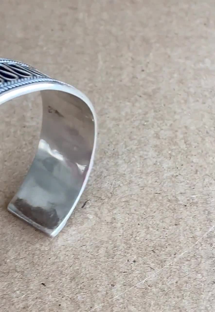 Vintage 925 Silver Cuff Bangle - Wavy Modern Design, 26gms - Gift