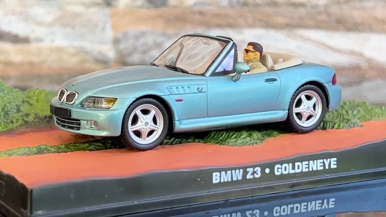 BMW Z3, 007 James Bond Collection Car, Vintage Diecast Car, Scale