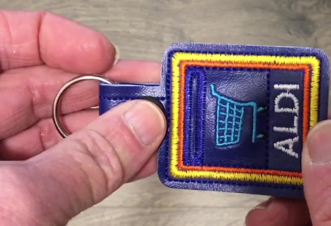3D Printed Aldi Quarter Keychain | Shopping Cart Coin Holder | Snap-in Quarter Aldi Token - Foto 2