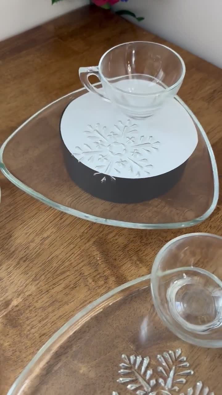 Vintage Indiana Glass Snowflake Smart Set Original Box 4 Snack