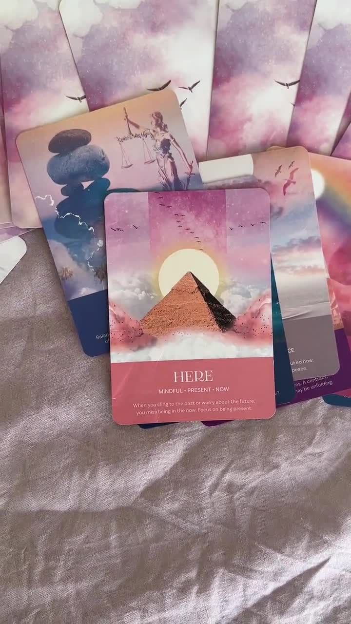 簡単なオラクルカード – レイキを注入した44枚のカード | 毎日の直感的