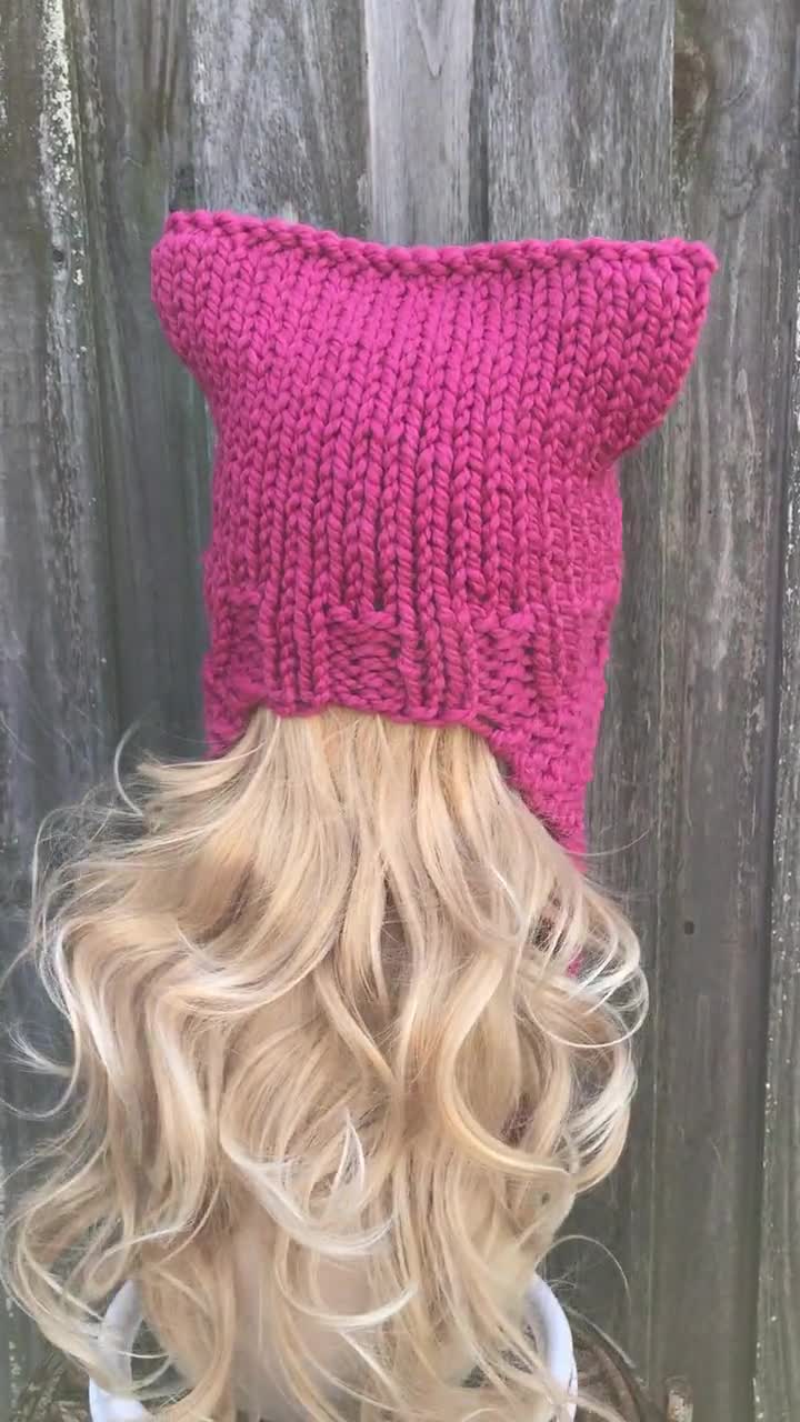 LOOP YARN SHAGGY CAT EAR KNIT CAP - メルカリ