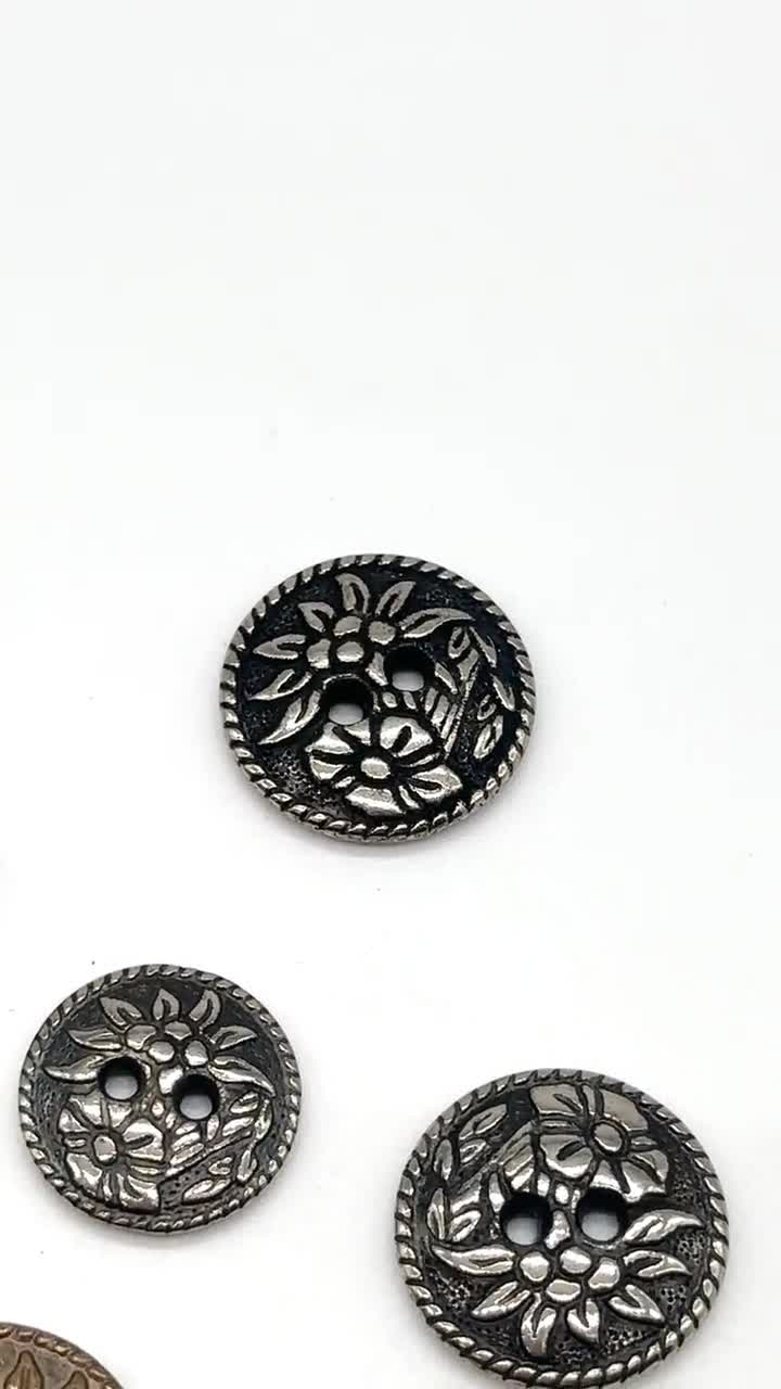 80 Bottoni Vintage In Ottone Pandahall – Motivi Floreali – Misure 15-25 Mm – Per Cucito, Giacca, Camicia, Bracciali Fai Da Te