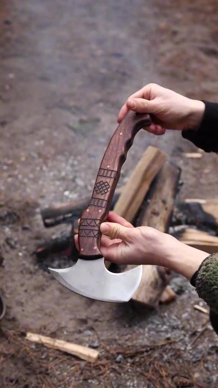 トライバル トマホーク フルタング ブッシュクラフト斧（シース付き