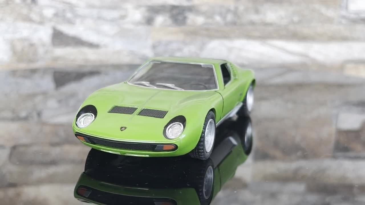 LAMBORGHINI MIURA P400 SV Cm 12 (1 Modellino A Scelta) 1:34
