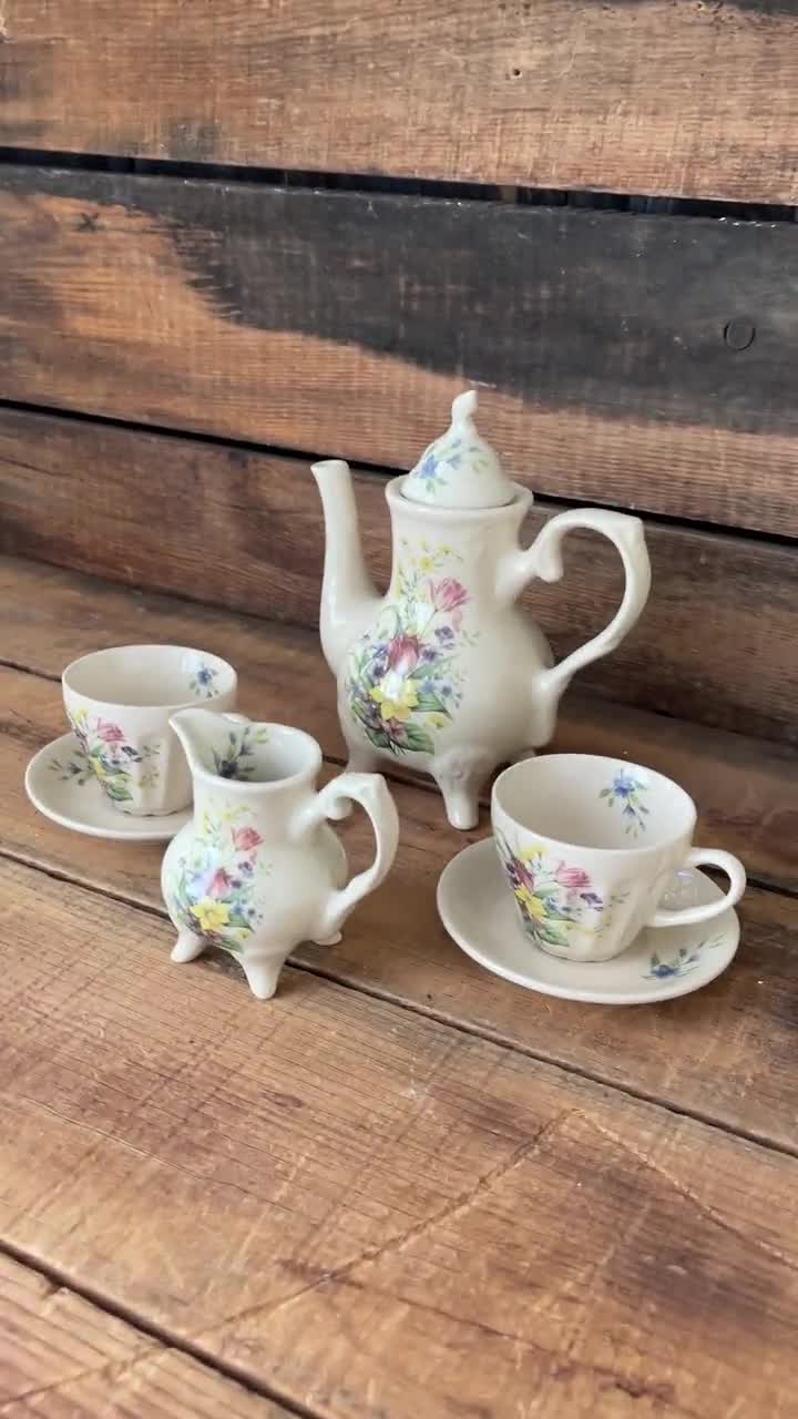 Vintage Lily Creek Country Garden Flower Bouquet Tea Set Including