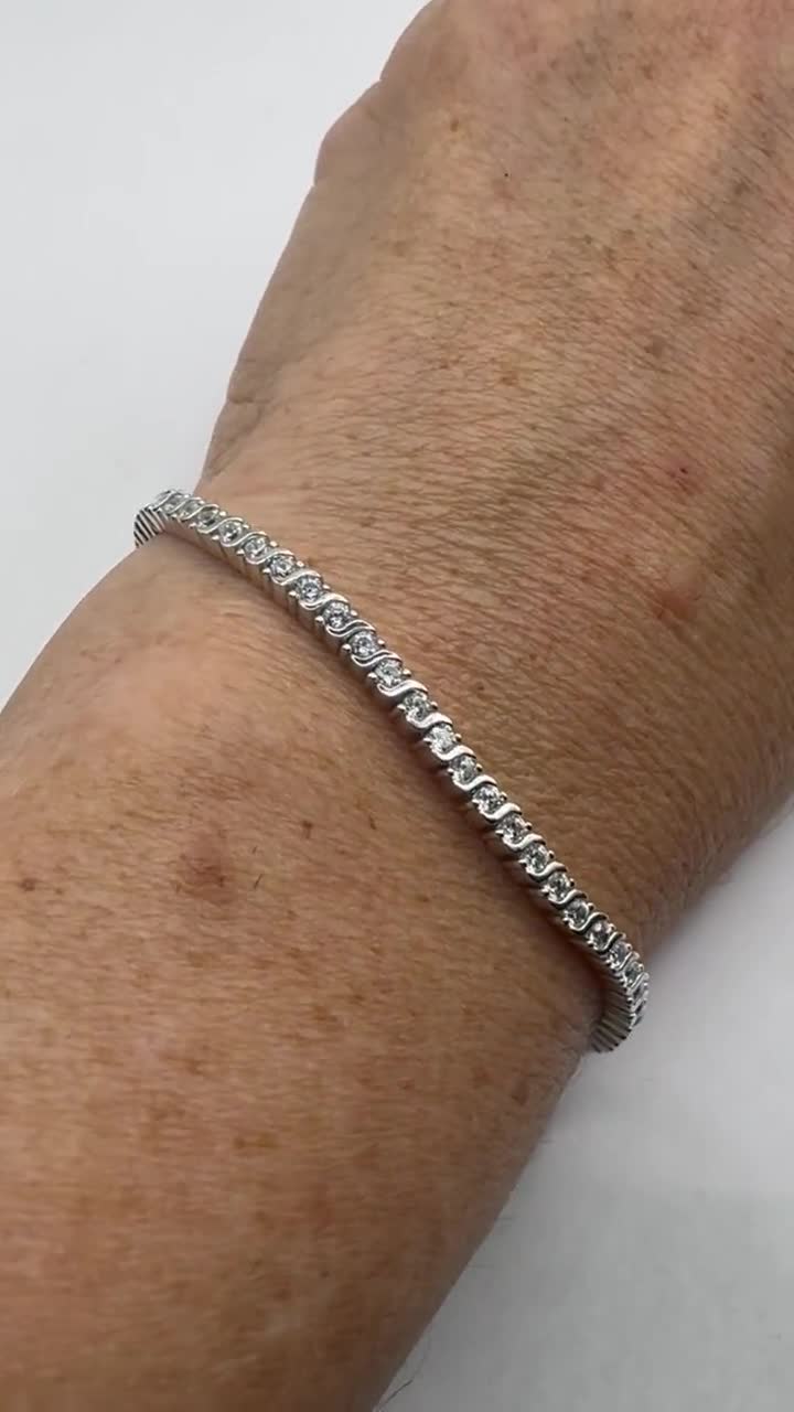 テニスブレスレット　ヴィンテージ　925 SILVER ヴィンテージCZクリスタルテニスブレスレット - エレガントな925