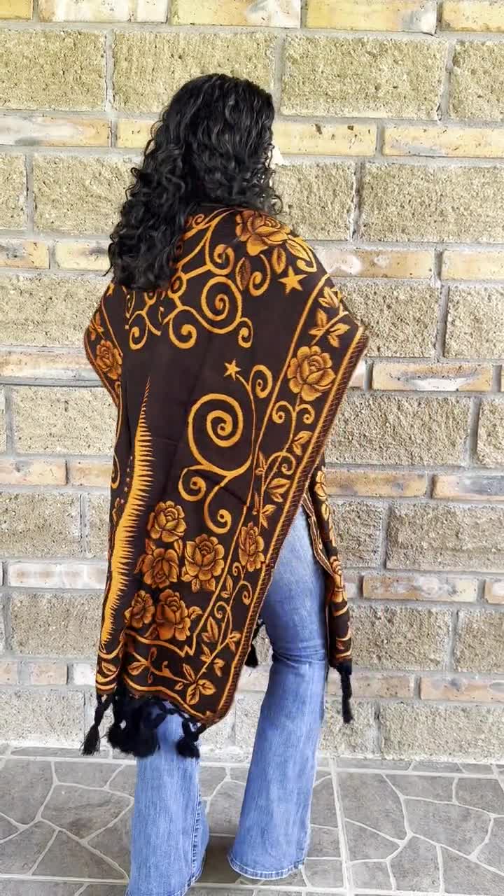 メキシコのグアダルーペの聖母マリアのポンチョ、メキシコの冬用