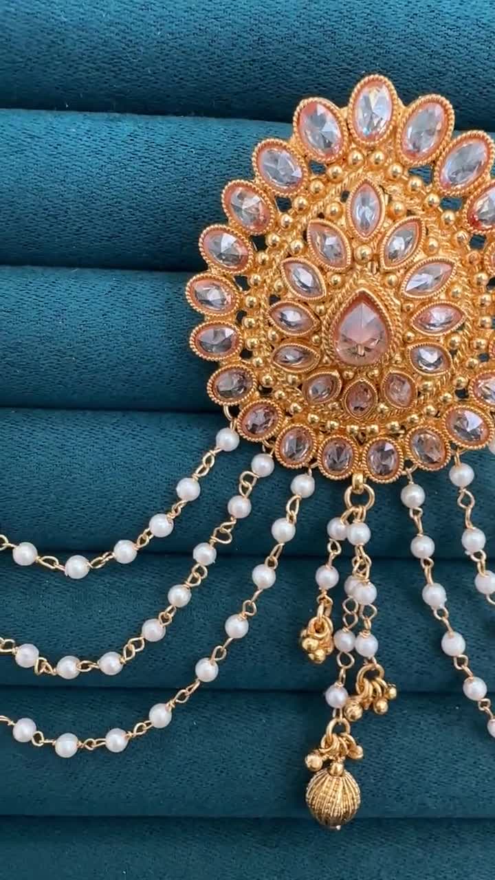 Gretsiyaning erotik fotosuratlari Lezbiyenlarning kokraklarini sorayotgan fotosuratlari