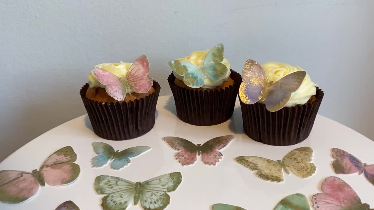 Mariposas comestibles pequeñas hechas a mano en los Estados Unidos para  tartas y cupcakes, decoración (azul)