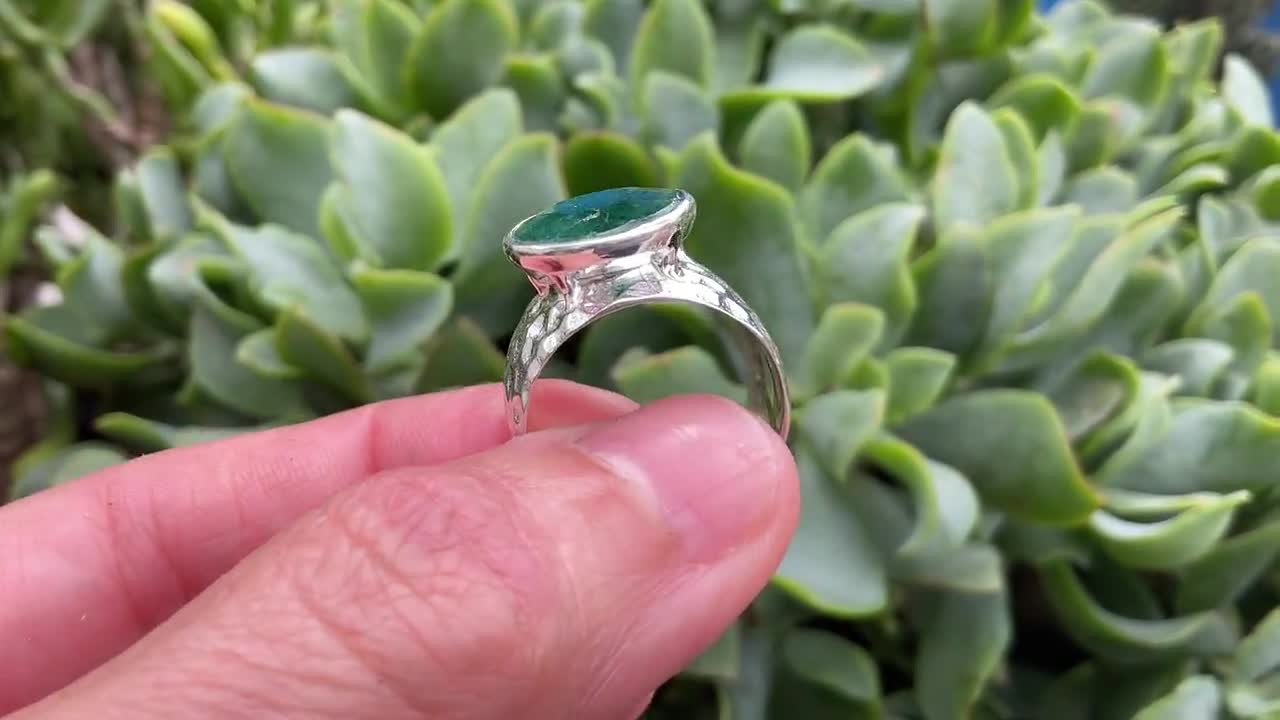Sterling Silver Emerald Green Beryl Band Etnika Ring 8 - Etsy