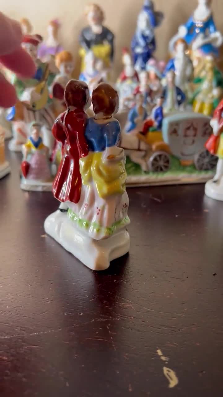 Vintage 1940's Occupied Japan Colonial Couple, Porcelain, Post