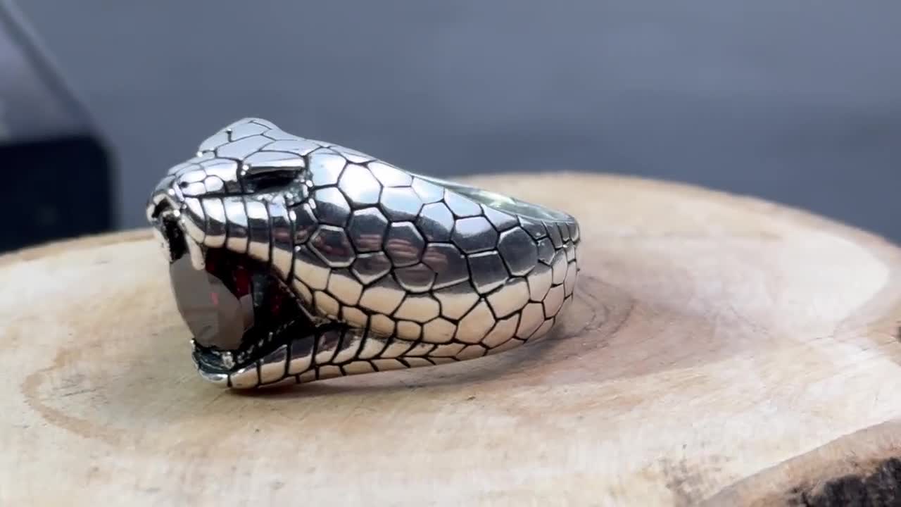 kmrii snake ring crystal 指輪 kmrii snake ring crystal 指輪 kmrii snake ring crystal 指輪