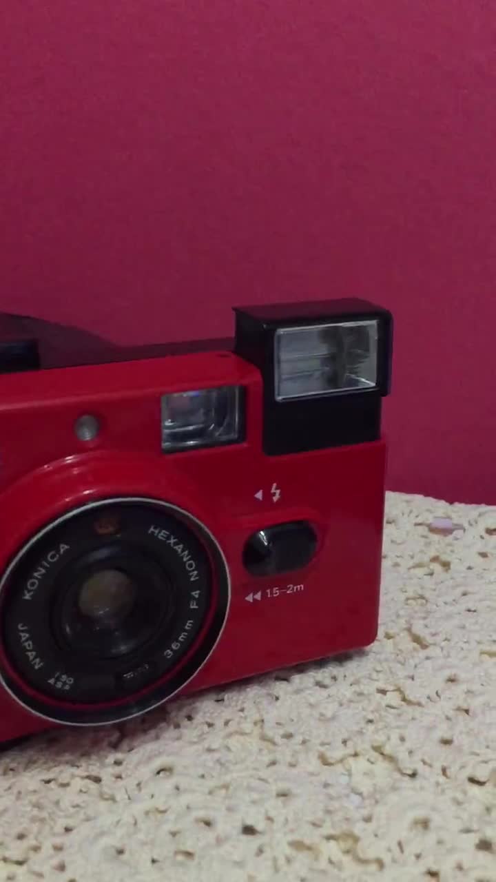 ヴィンテージ コニカ ポップ 35mmフィルムカメラ - レッドポイント