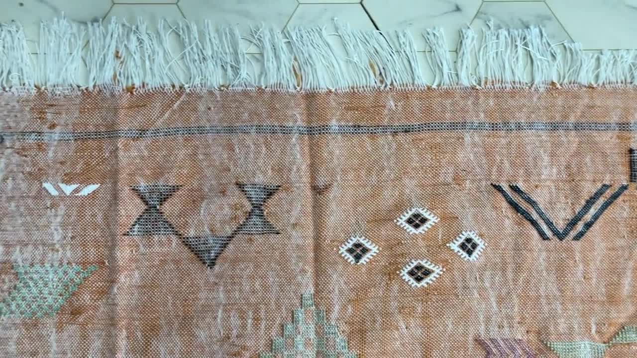 オレンジ 幾何学模様 ラグ　モロッコ現地購入　ハンドメイド 楽天市場】モロッコ（手芸・クラフト・生地｜日用品雑貨・文房具