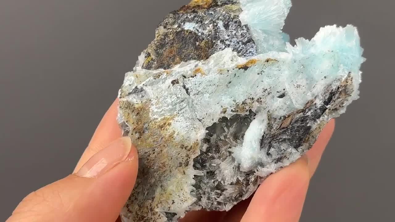 青 ヘミモルファイト（異極鉱） 結晶 クラスター — Rare 蛍光性 鉱物