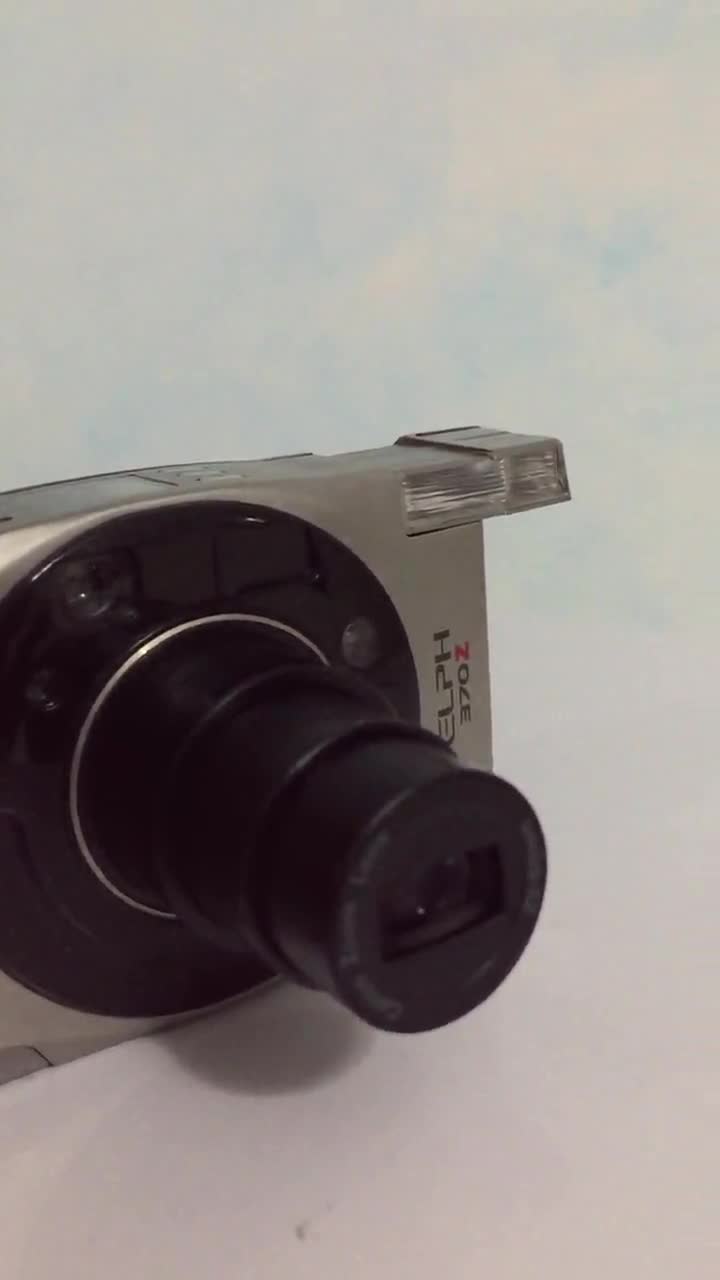 Appareil Photo Canon ELPH 370Z APS - Zoom 23-69mm 3x - Argentique Panoramique