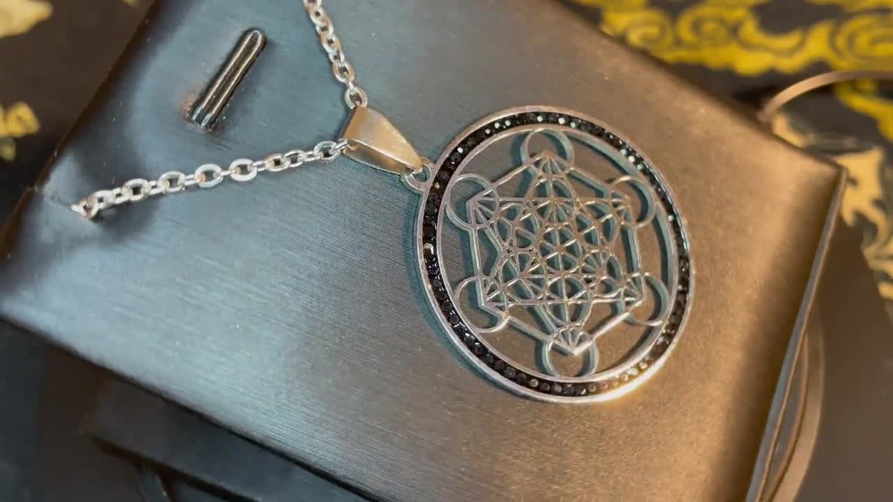 Witchy Charms - Charms for Jewelry Making-Mysterious Metatron Cube Necklace  Sacred Geometry Flower of Life Glass PendantsHexagram Choker Jewelry for  Unisex - Star Pendant , (Style 5, Black)