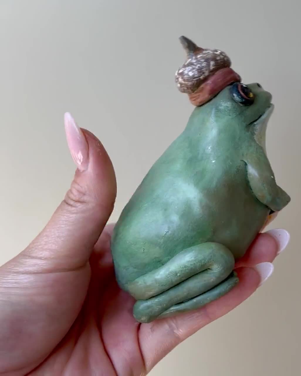Handmade Jade Green Honey Yellow Tree Frog Figurine Personalized