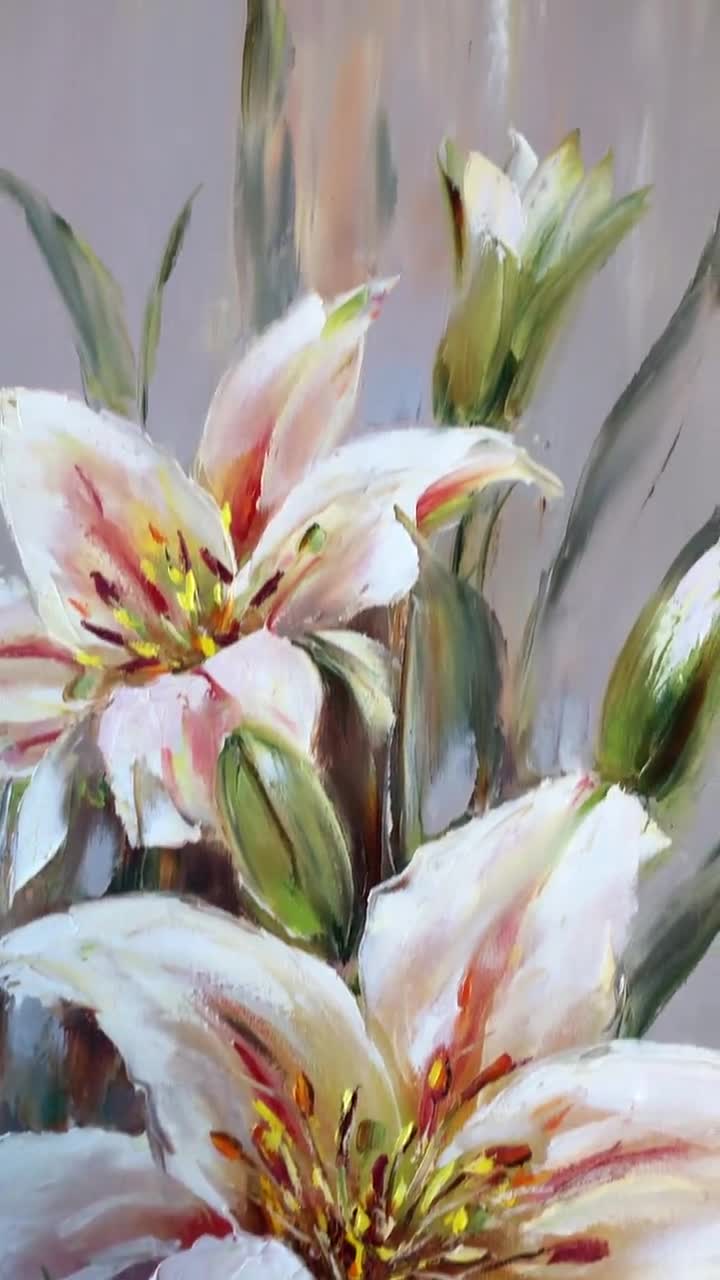 背の高い細長いユリの花の油絵、細長い抽象的な花柄のキャンバス壁画
