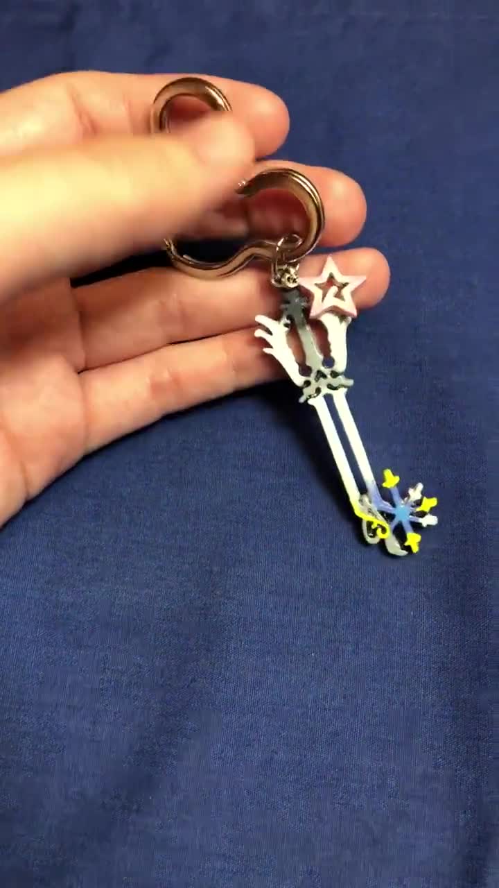 Disney Kingdom Hearts Keyblade Charm Square Enix Key Chain