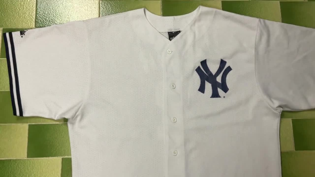 New York Yankees Derek Jeter #2 Majestic MLB Baseball Jersey Shirt Rare